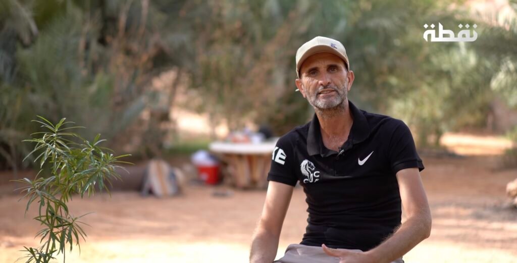 من قلب غرداية، حوّل طارق بليدي أرضا جرداء إلى واحة خضراء عبر مشروعه “حديقة العالم”
